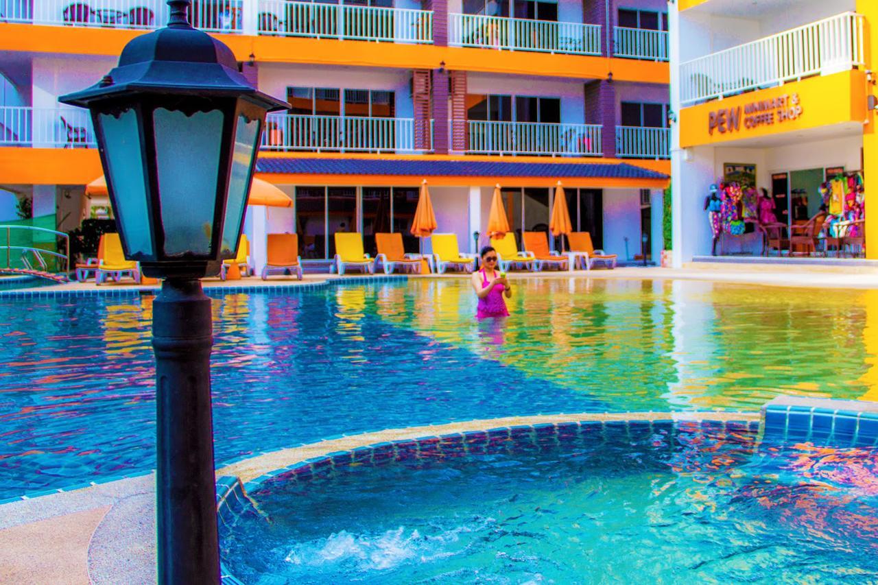 Family Residence Pattaya Exterior foto