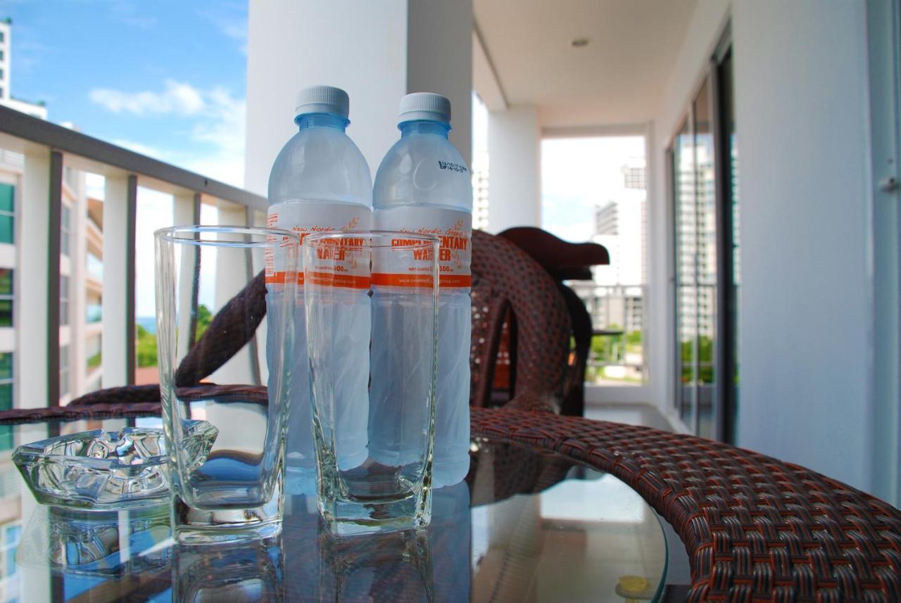 Family Residence Pattaya Exterior foto