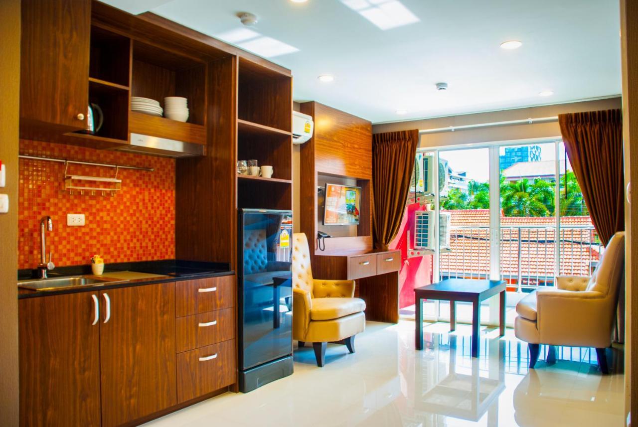 Family Residence Pattaya Exterior foto